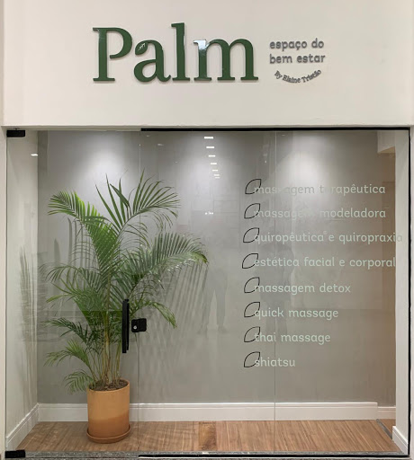 Palm Espaço do Bem Estar by Elaine Tristão