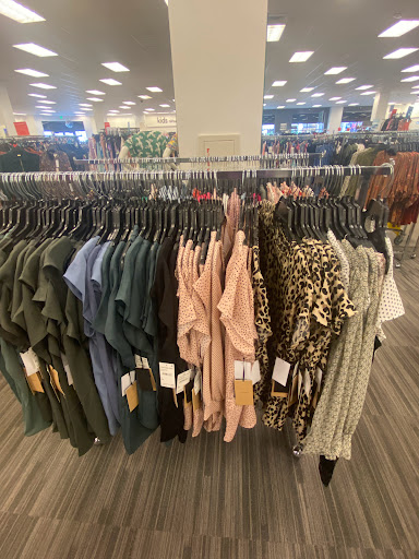 Department Store «Nordstrom Rack The Shops at Midtown Miami», reviews and photos, 3201 N Miami Ave, Miami, FL 33127, USA