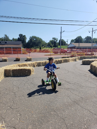 Lawn Mower Store «Ellington Agway», reviews and photos, 74 West Rd, Ellington, CT 06029, USA