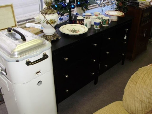 Used Furniture Store «Second Hand Rose Resale / Thrift Shoppe», reviews and photos, 332 N Seneca St, Wichita, KS 67203, USA