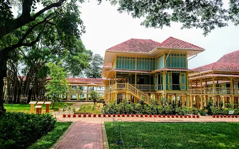 Mrigadayavan Palace image