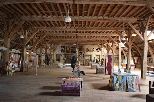 Impression de lin et création céramique, des idées et des objets de décoration, une galerie d'art monumentale à visiter à Mugron