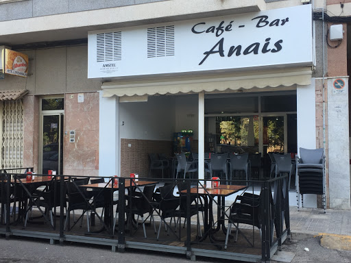 Café Bar Anais
