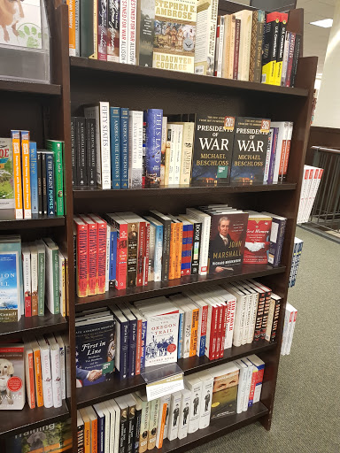Book Store «Barnes & Noble», reviews and photos, 5755 N Bayshore Dr, Glendale, WI 53217, USA