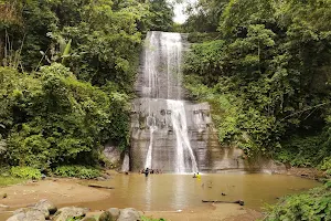 Hum Hum Waterfalls image