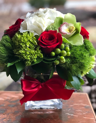 Florist «Petals Flowers & Fine Gifts», reviews and photos, 4 Rockland Rd, Wilmington, DE 19807, USA