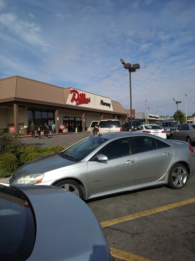 Grocery Store «Dillons», reviews and photos, 3020 E Douglas Ave, Wichita, KS 67214, USA