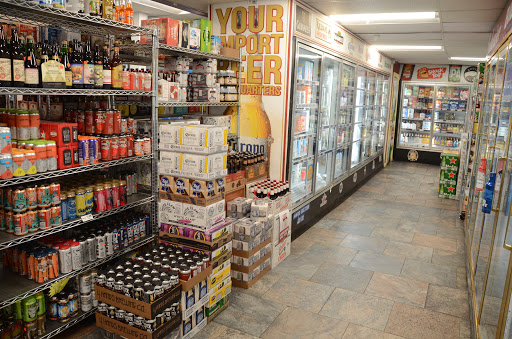 Liquor Store «Sav-On-Liquor and wine», reviews and photos, 809 St Louis Rd, Collinsville, IL 62234, USA