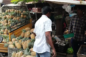 Aluva Market image