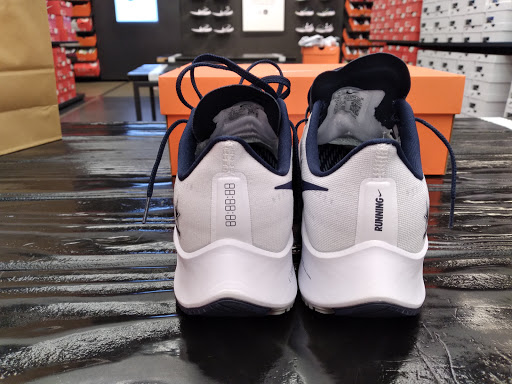 Clothing Store «Nike Factory Store», reviews and photos, 2950 I-20 Frontage Rd #755, Grand Prairie, TX 75052, USA