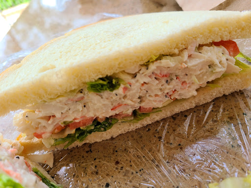 Sandwich Shop «The Picnic Basket», reviews and photos, 501 N Milwaukee Ave, Libertyville, IL 60048, USA