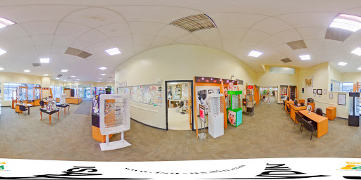 Optician «Main Eye Glass Center», reviews and photos, 1 N Washington Ave, Bergenfield, NJ 07621, USA