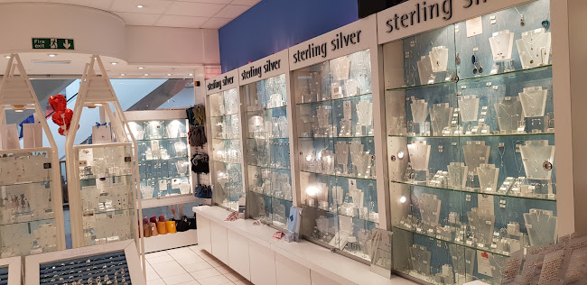 Reviews of Essential in Bristol - Jewelry