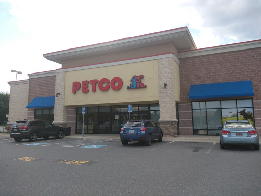 Pet Supply Store «Petco Animal Supplies», reviews and photos, 135 Crooked Run Plaza #10, Front Royal, VA 22630, USA