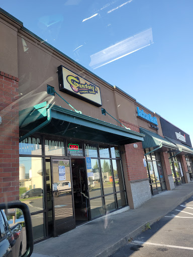 Gandalfs Smoke & Vape Shop, 635 OR-99W, McMinnville, OR 97128, USA, 