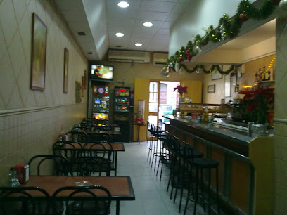 Café Bar El Bocata - C. Gral. Prim, 13, 52001 Melilla, Spain