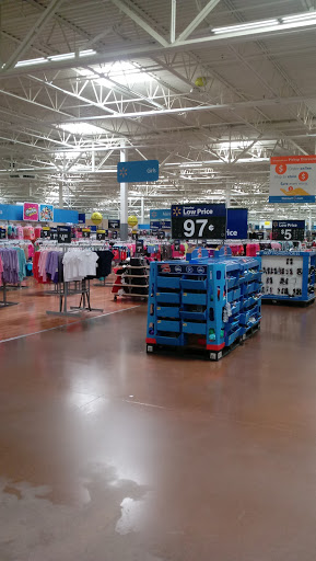 Department Store «Walmart Supercenter», reviews and photos, 1275 Lake Ave, Woodstock, IL 60098, USA