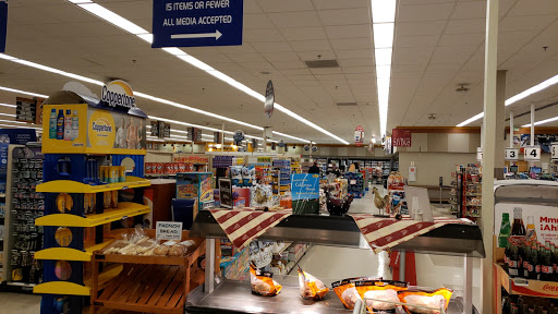 Grocery Store «Bangor NBK Commissary», reviews and photos, 2604 OHIO STREET, Silverdale, WA 98315, USA