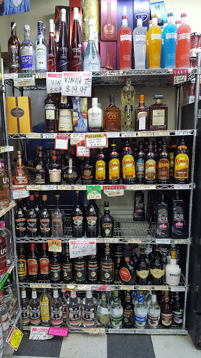Liquor Store «Cork & Bottle», reviews and photos, 309 A Ave W, Oskaloosa, IA 52577, USA