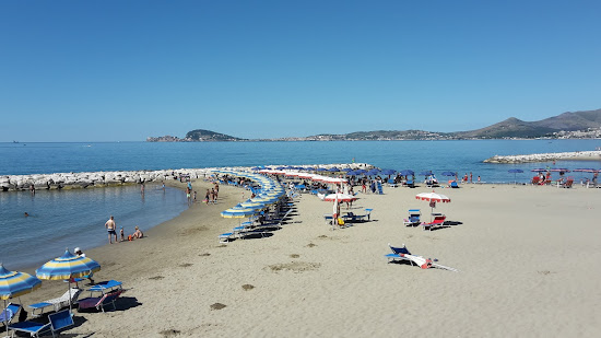 Gianola beach