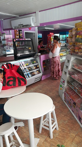 Opiniones de Pastelería y Panadería Ambrosía en Coelemu - Tienda de ultramarinos
