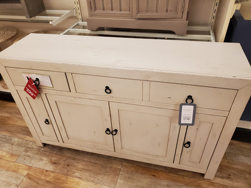 Department Store «HomeGoods», reviews and photos, 3331 Rosecrans St, San Diego, CA 92110, USA