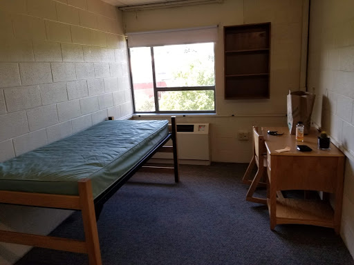 University «University of Hartford», reviews and photos