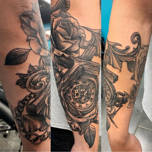 Explore tricep tattoo ideas for guys, creative tattoo ideas in Lockport, available at Archer Ink Tattoo