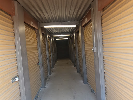 Self-Storage Facility «North Country Club Storage Solutions», reviews and photos, 741 N Country Club Dr, Mesa, AZ 85201, USA