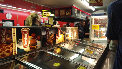 Drive-in Movie Theater «Malta Drive-In Theatre», reviews and photos, 2785 U.S. 9, Malta, NY 12020, USA