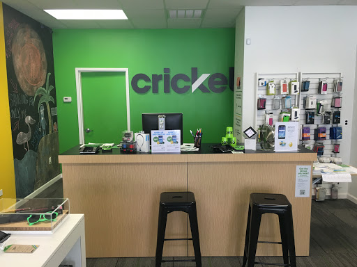 Cell Phone Store «Cricket Wireless Authorized Retailer», reviews and photos, 169 S Wellwood Ave, Lindenhurst, NY 11757, USA