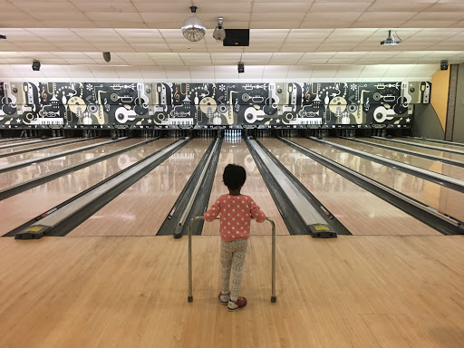 Bowling Alley «Freeway Lanes», reviews and photos, 33185 Bainbridge Rd, Solon, OH 44139, USA