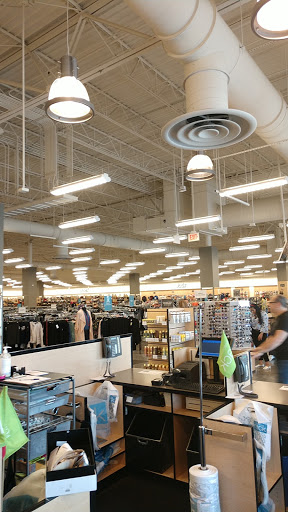 Department Store «Nordstrom Rack North Point MarketCenter», reviews and photos, 6200 North Point Pkwy, Alpharetta, GA 30022, USA