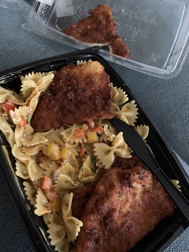 Restaurant «The Cheesecake Factory», reviews and photos, 53 Woodfield Rd, Schaumburg, IL 60173, USA