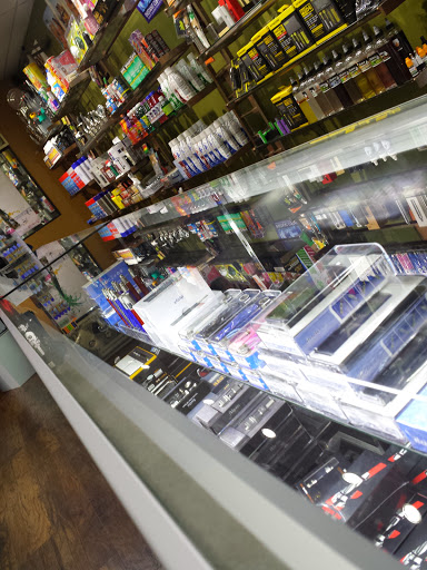 Novelty Store «Hazel Sky Smoke shop Fredericksburg», reviews and photos, 5244 Fredericksburg Rd, San Antonio, TX 78229, USA