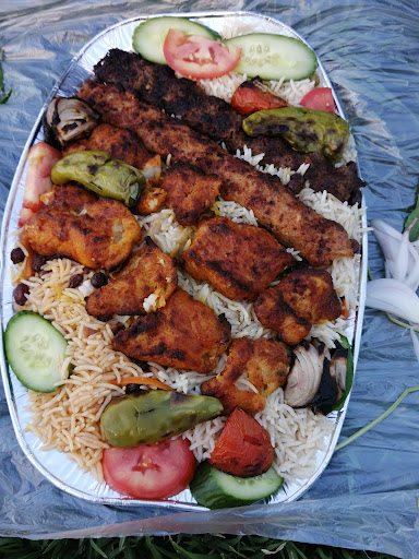 مطعم مشهور آريانا 