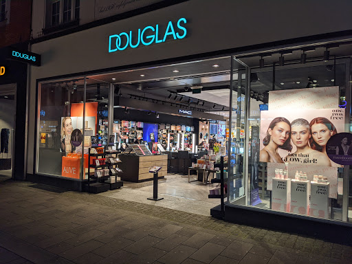 Stores to buy hair dye Düsseldorf