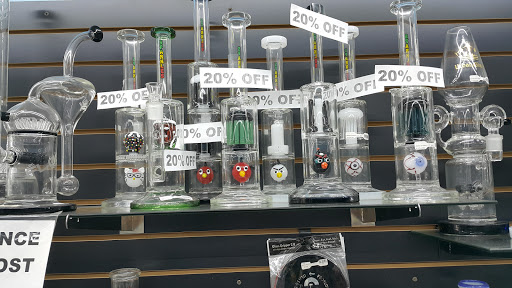 Tobacco Shop «BELLAIRE SMOKE SHOP», reviews and photos, 7710 Bellaire Blvd, Houston, TX 77036, USA