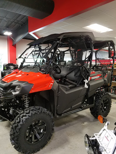 Motorcycle Dealer «RC Hill Honda Powersports», reviews and photos, 560 S Woodland Blvd, DeLand, FL 32720, USA