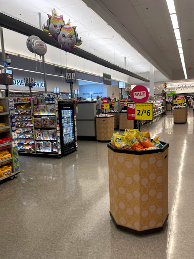 Grocery Store «Stop & Shop», reviews and photos, 2350 N Ocean Ave, Farmingville, NY 11738, USA