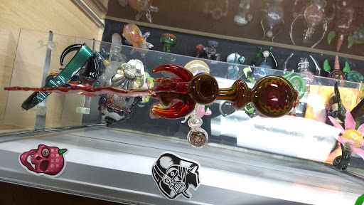 Herb Shop «Traders Smoke Shop», reviews and photos, 14880 N Northsight Blvd #104, Scottsdale, AZ 85260, USA