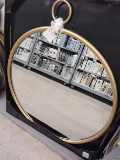 Home Goods Store «Tuesday Morning», reviews and photos, 6808 Huebner Rd, San Antonio, TX 78238, USA