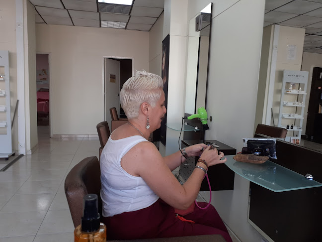 Opinii despre Cabeleireiro Piter în Amadora - Cabeleireiro