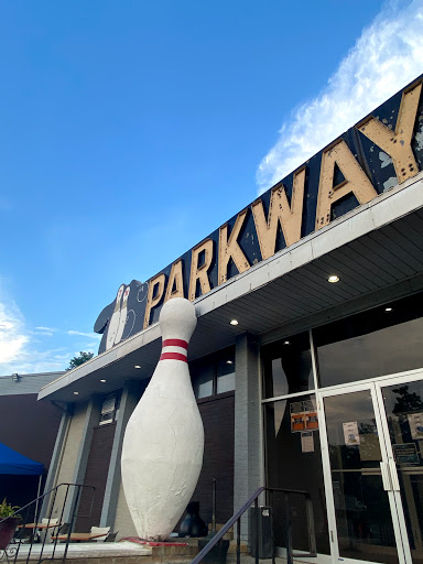Bowling Alley «Parkway Lanes», reviews and photos, 200 US-46, Elmwood Park, NJ 07407, USA