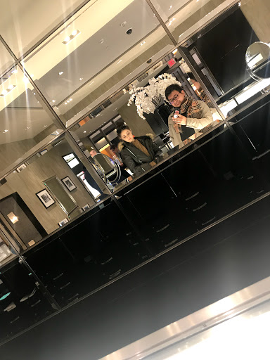 Jewelry Store «Tiffany & Co.», reviews and photos, 1000 Ross Park Mall Dr, Pittsburgh, PA 15237, USA