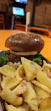 Plats et boissons du Restaurant de hamburgers Burger'n'Co St Cyprien à Toulouse - n°17