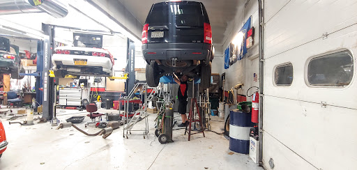 Auto Repair Shop «Foreign Car Specialists», reviews and photos, 124 Washington St, Poughkeepsie, NY 12601, USA