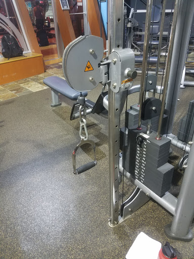 Health Club «Crunch - Hoboken», reviews and photos, 110 Sinatra Dr, Hoboken, NJ 07030, USA