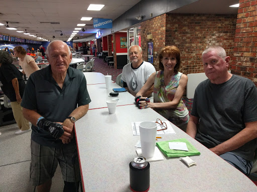 Bowling Alley «Brunswick Zone Thousand Oaks Bowl», reviews and photos, 4330 Thousand Oaks, San Antonio, TX 78217, USA