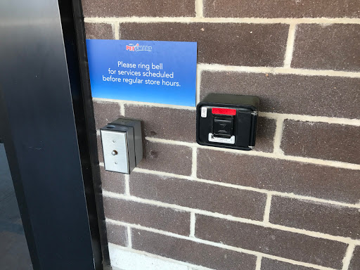 Pet Supply Store «PetSmart», reviews and photos, 131 Town Center Rd, King of Prussia, PA 19406, USA